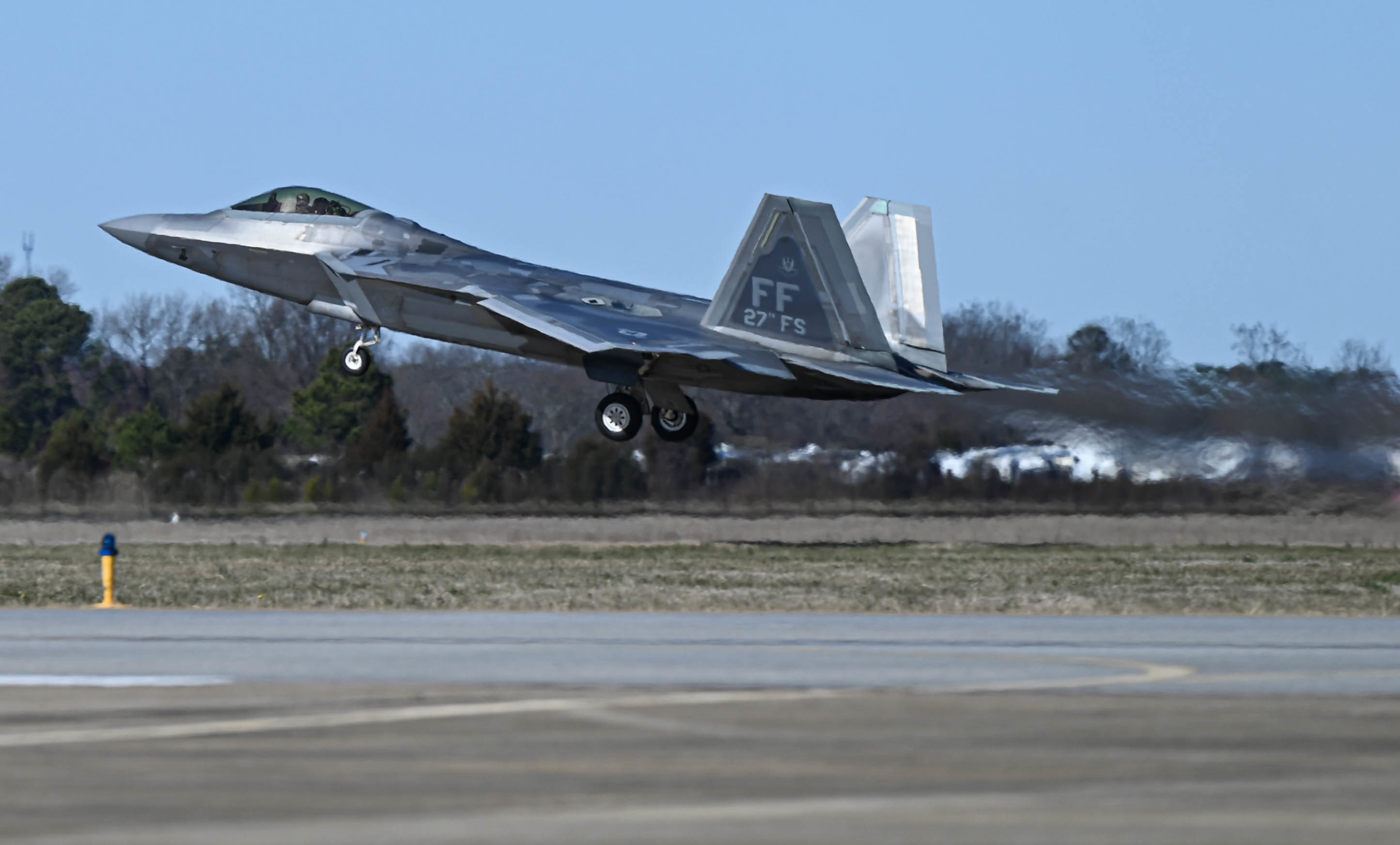 A U.S. Air Force F-22 Raptor taking off during the February 2023 Chinese balloon incident