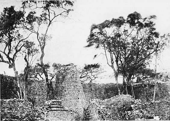 A historical photograph of the drystone interior walls of the Great Enclosure at Great Zimbabwe.